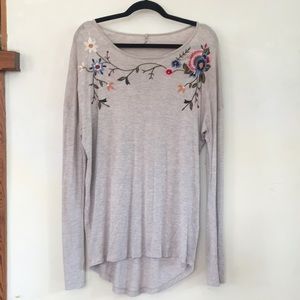 Francesca’s embroidered long sleeve